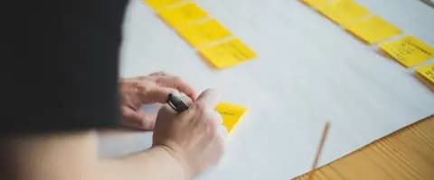 Kursbild för Opponent